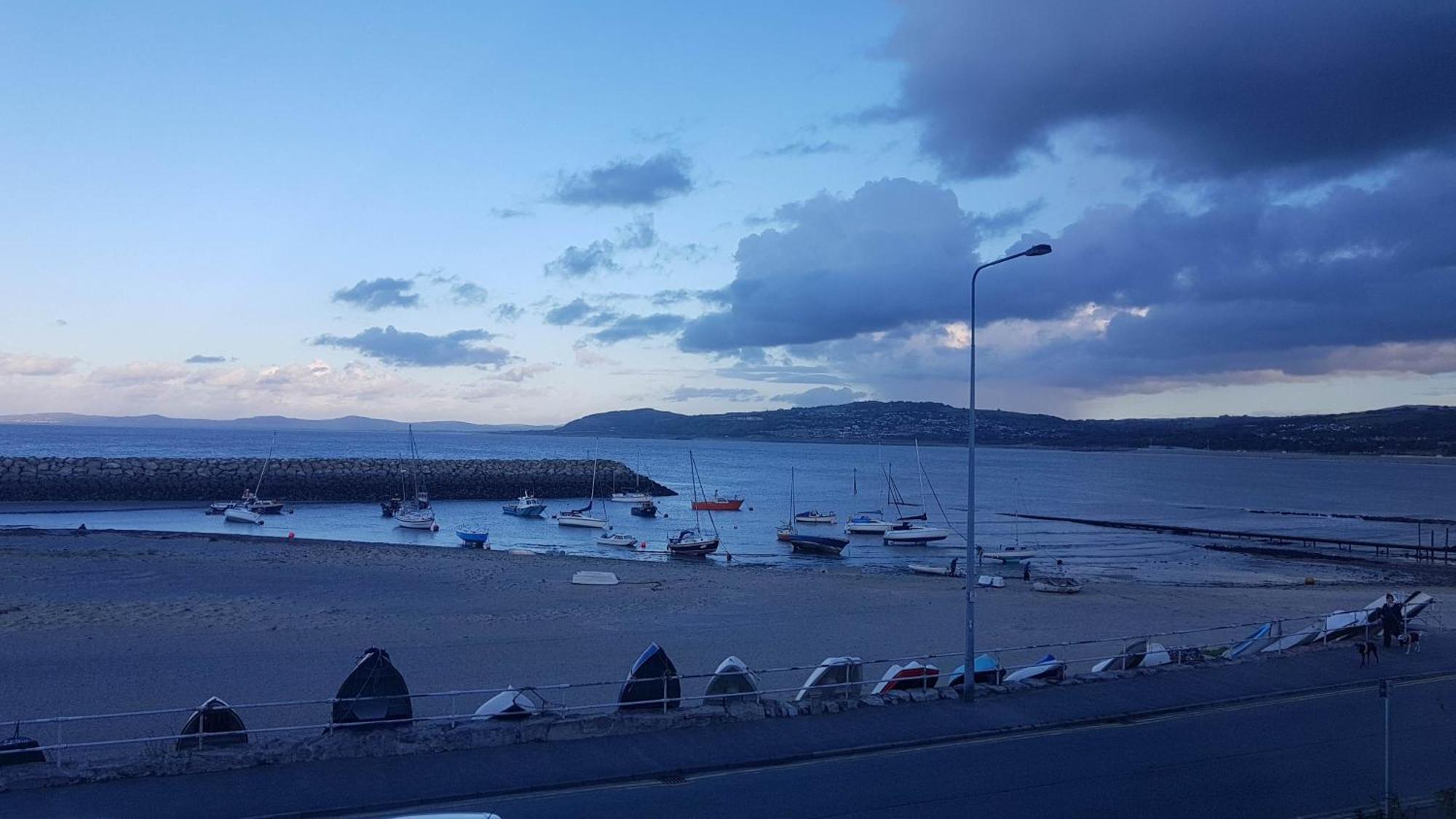 3 Harbour Views Rhôs-on-Sea Exterior foto
