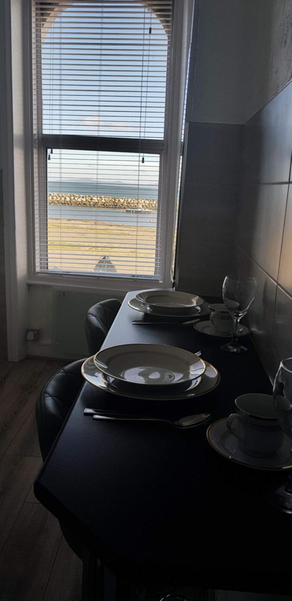 3 Harbour Views Rhôs-on-Sea Exterior foto